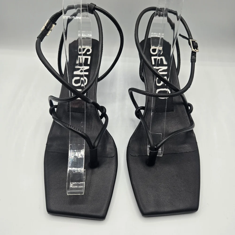 SENSO Wella Black Strappy Sandal Square Toe Minimalist Kitten Heel NIB